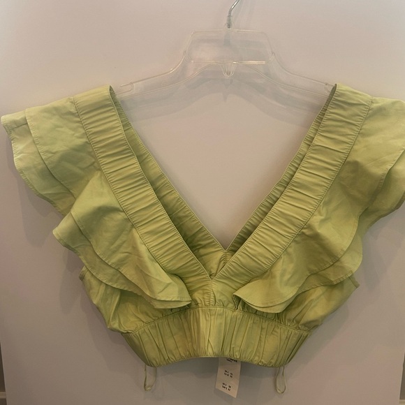 Abercrombie & Fitch Tops - Abercrombie & Fitch Crop Ruffle Blouse V Neck‎ Back Small NWT